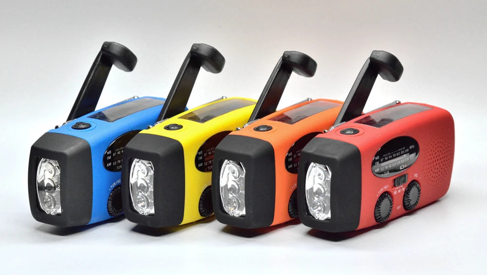 Multifunctional Waterproof Emergency Power USB Charger Solar Hand Crank Dynamo Portable AM/FM Radio 2000mAh Lithium-ion Battery