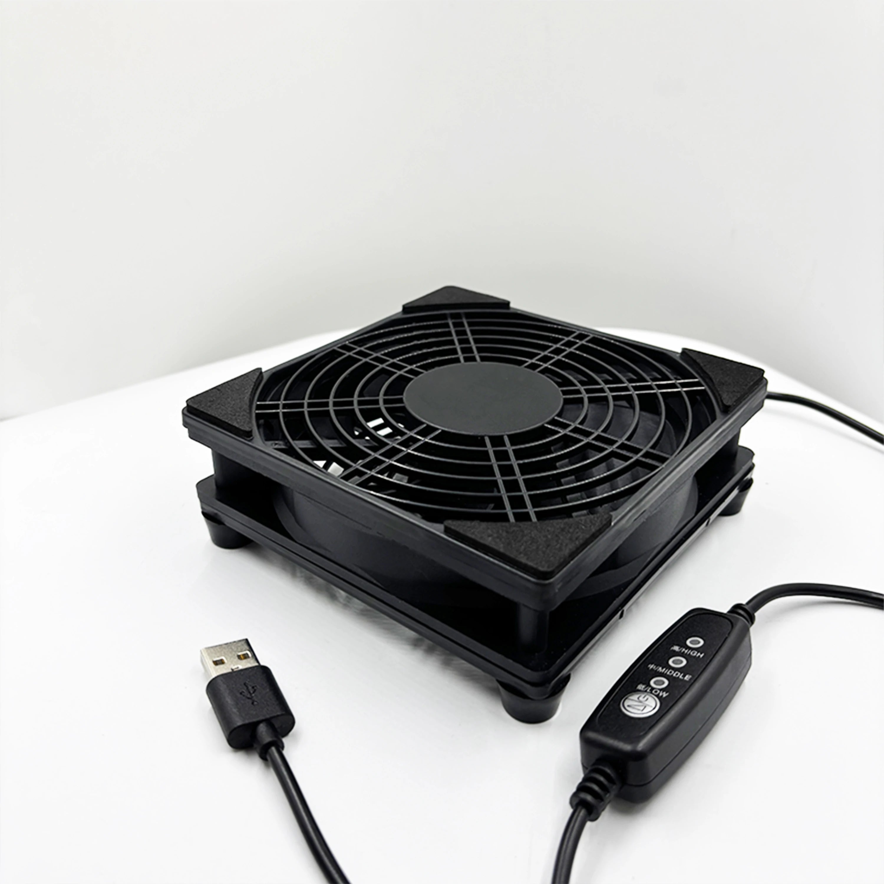 Home Router Cooling Fan For Ipad USB-Powered Silent Computer Fan 3-Speed Adjustable Silent  Fan Cooling with Controller