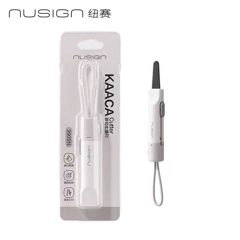 Deli Nusign Mini Portable Magnetic Retractable Utility Knife Thickened Black Blade Keychain Design for carton and Carddboard