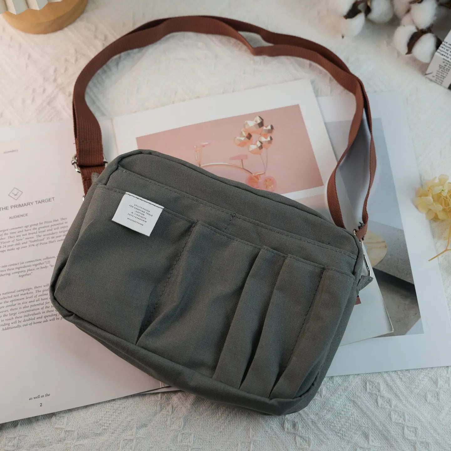New In Stock Canvas Pencil Pouch Large Capacity Solid Color Japanese Style Portable Multifunctional Journal Storage Bag For Use