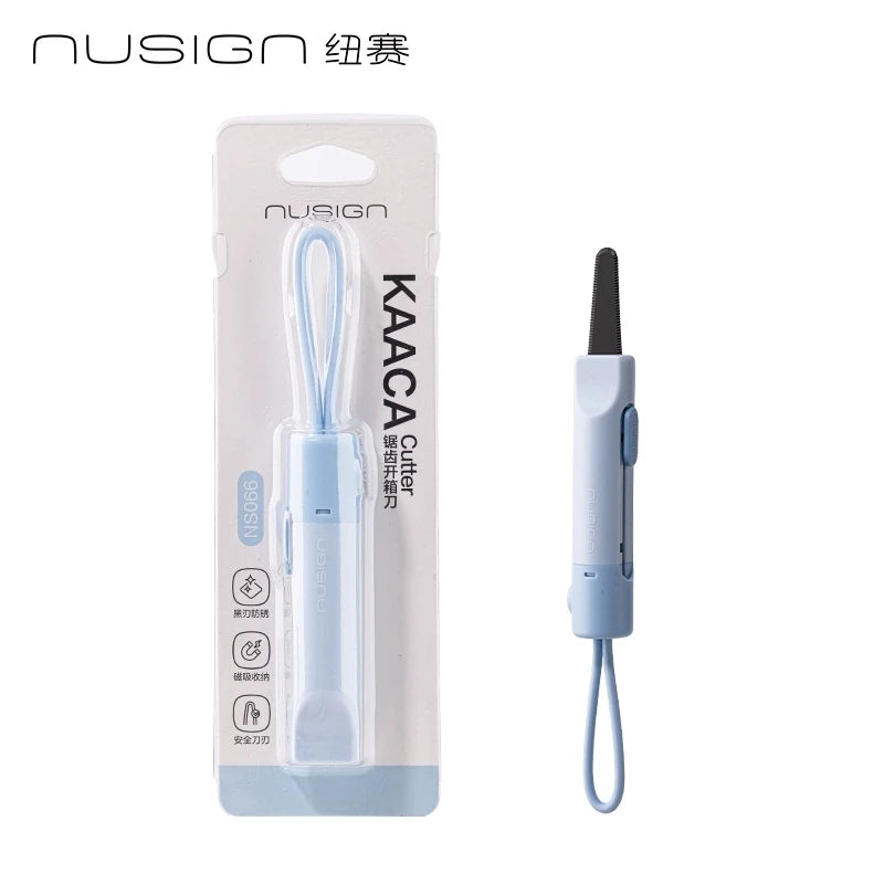Deli Nusign Mini Portable Magnetic Retractable Utility Knife Thickened Black Blade Keychain Design for carton and Carddboard