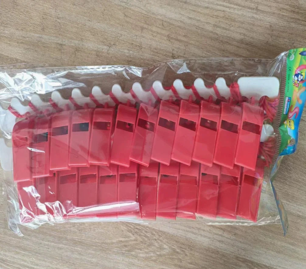 24 silbatos deportivos de plástico colorido, silbatos para animadoras, silbatos para árbitros Cheering whistle apito de torcida
