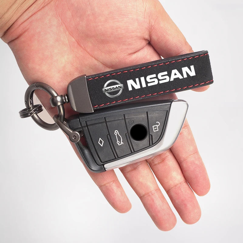 2025 Suede Key Ring Sport Car Keychain Custom Gift With Emblem For Nissan Sylphy N7 Teana Qashqai Note J10 J11 Navara Juke Tiida