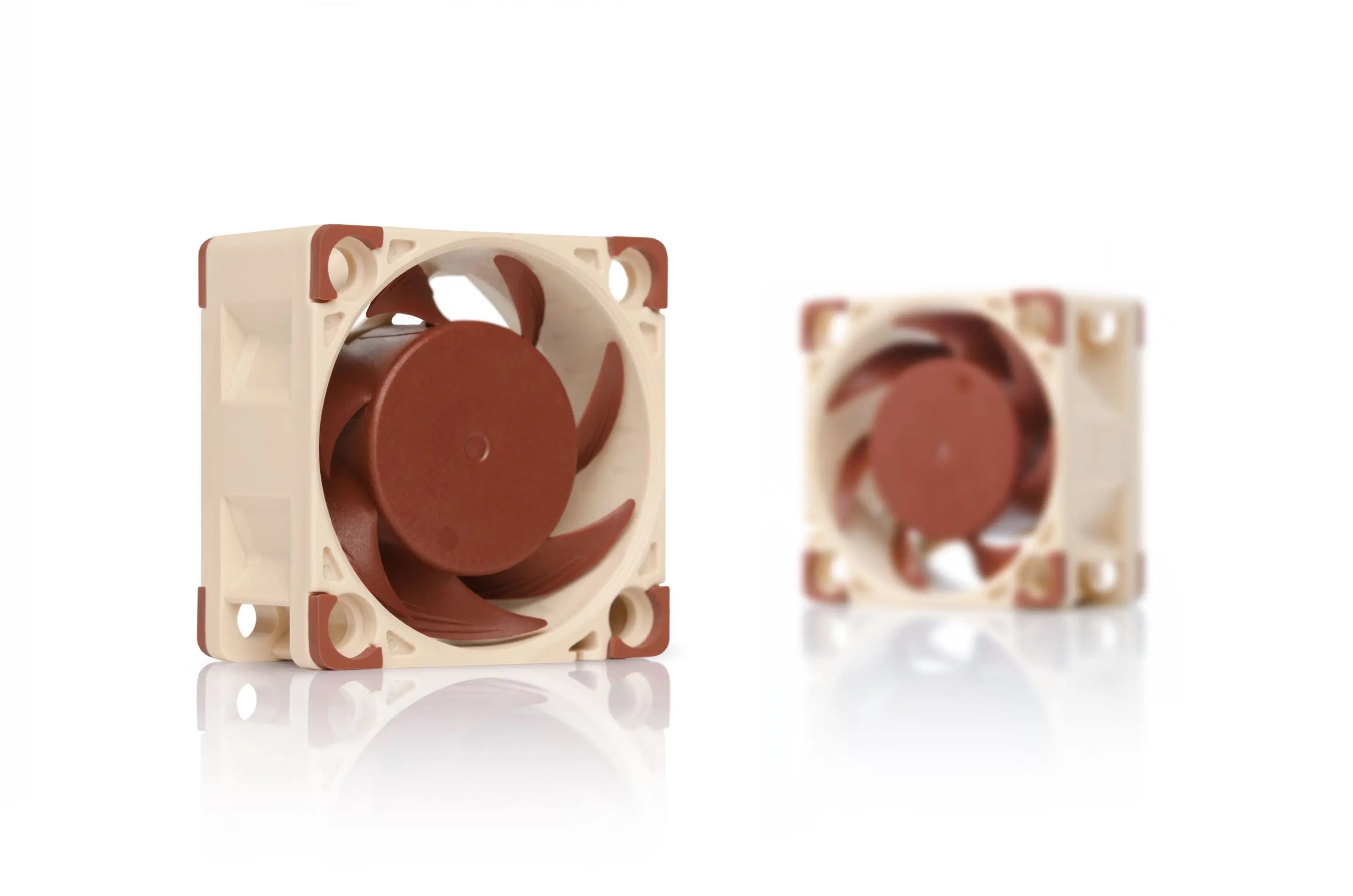 Noctua NF-A4x20 40mm Computer Case Fan 5V/12V PWM/FLX CPU Cooling Fan Silent Intelligent Temperature Control Ultra Small Fan