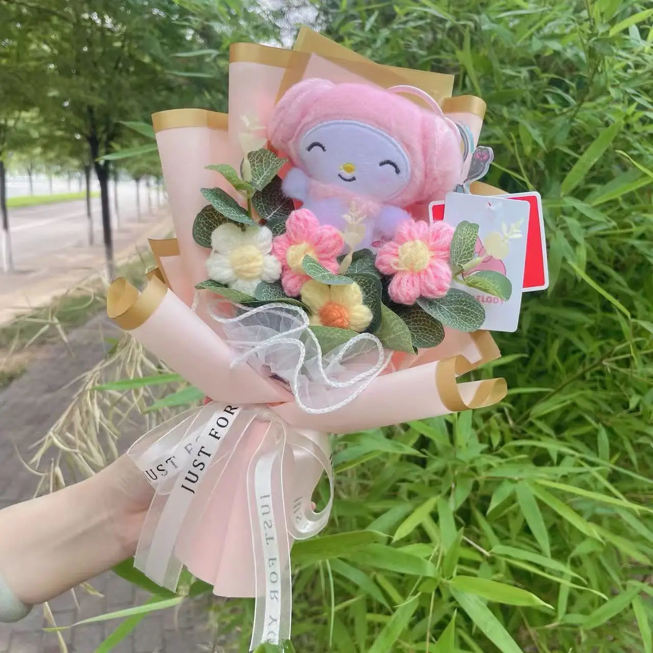 Genuine Sanrio Plush Toy My Melody Kuromi Cinnamoroll Hellokitty With Crochet Flowers Handmade Bouquets Christmas Birthday Gifts