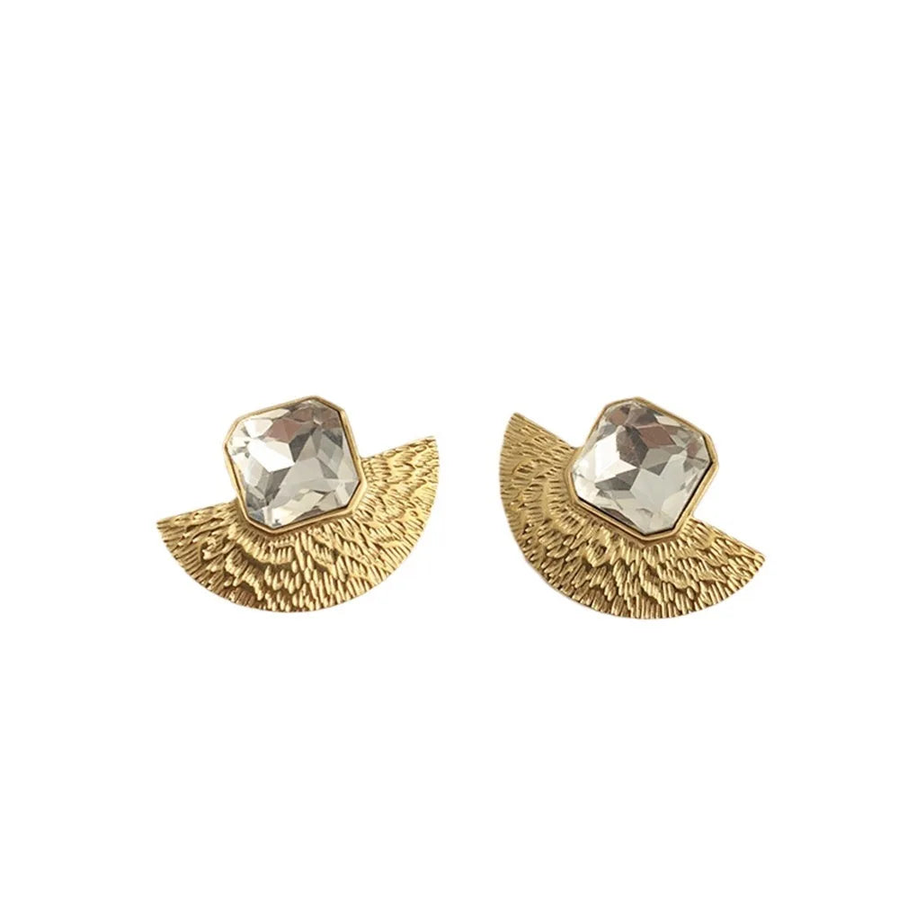 Retro Exaggerated European And American Wind Fan Design Sense Of Metal Earrings Temperament Light Luxury Women Jewelry Gifts