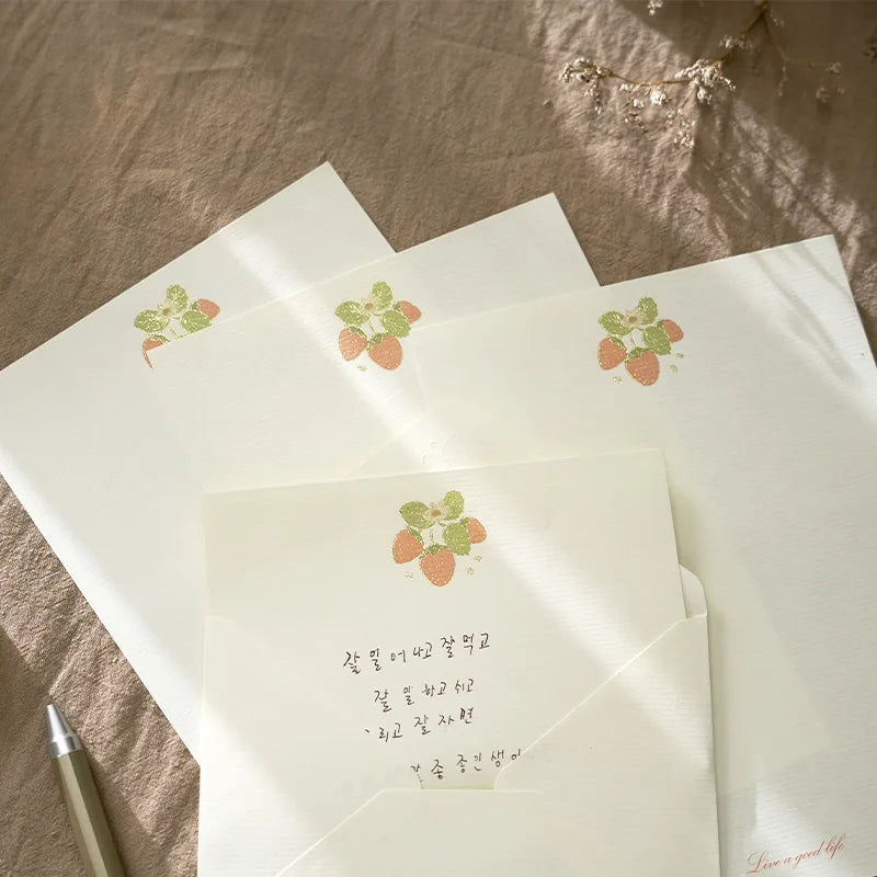 4 Envelopes + 2 Letter Papers Set, Simple Literary Stationery Set, Journal Letter Greeting Card Decor Material
