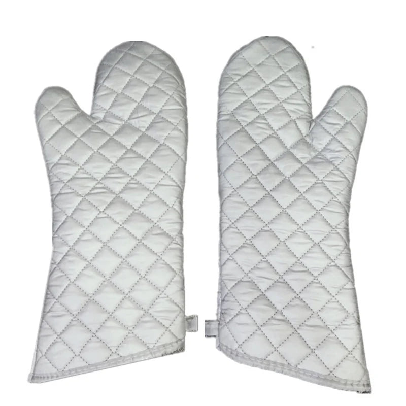 1pair Oven Mitts Kitchen Oven Microwave Gloves High Heat Resistant Long Oven Mitts Anti-scalding Silver Cloth Gloves